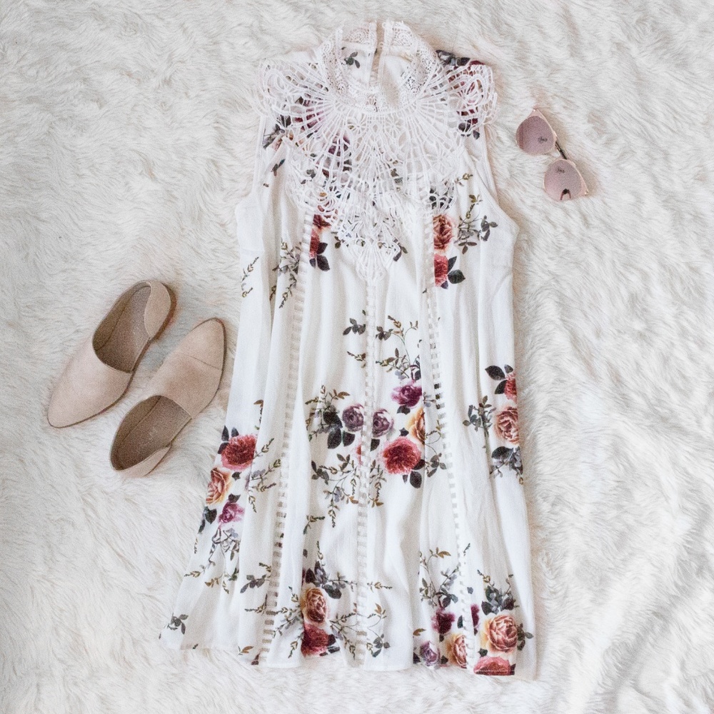 'Sugar Blossom' Dress - Picture 3 of 6